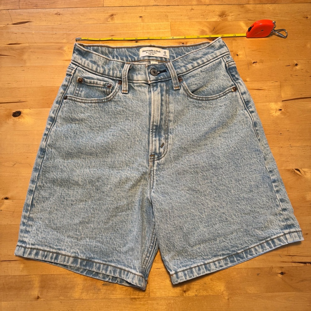 A&F curve love high waist dad shorts